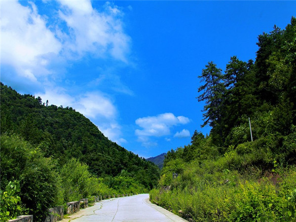 皇冠镇朝阳沟