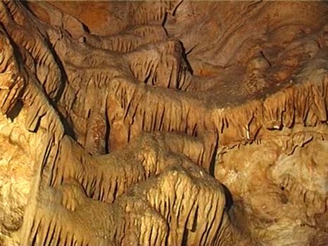 洛南香山溶洞