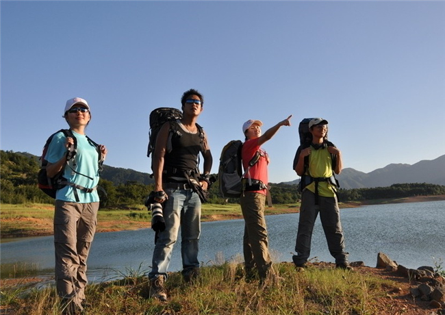 【心旅程】来一场说走就走的旅行吧,趁活着-骏途途说