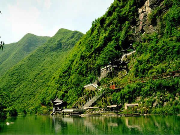 汉江燕翔洞生态旅游区