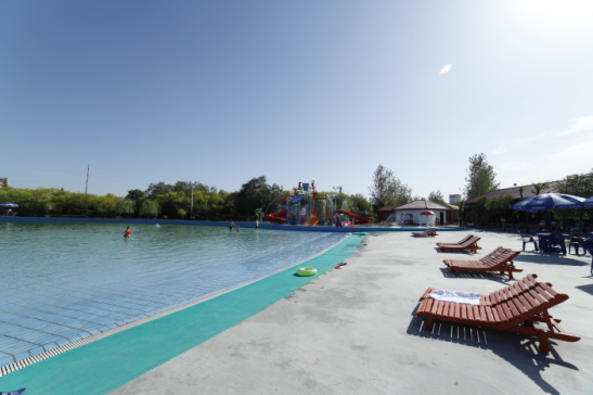 咸阳地热城蓝波湾温泉世界